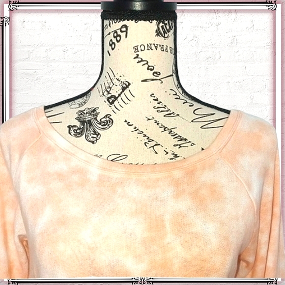 So American Peach Tie Dye Open Back Sweatshirt Size Sm - Picture 3 of 7